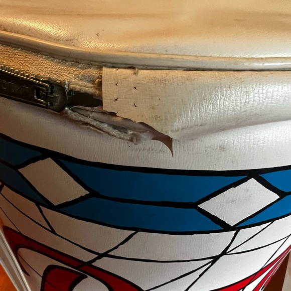 Vintage 1970’s Pepsi Tiffany Style Vinyl Round Soft-Sided Cooler - Picture 5 of 6